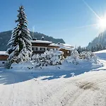 Apartment In Sankt Johann Near Ski Area * Sankt Veit im Pongau
