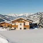Apartment In Sankt Johann Near Ski Area * Sankt Veit im Pongau