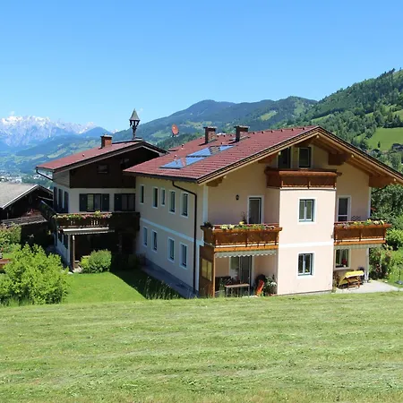 In Sankt Johann Near Area Apartmán