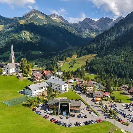 In Sankt Johann Near Area Apartmán *