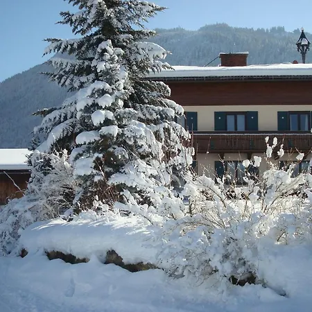 In Sankt Johann Near Area Appartement